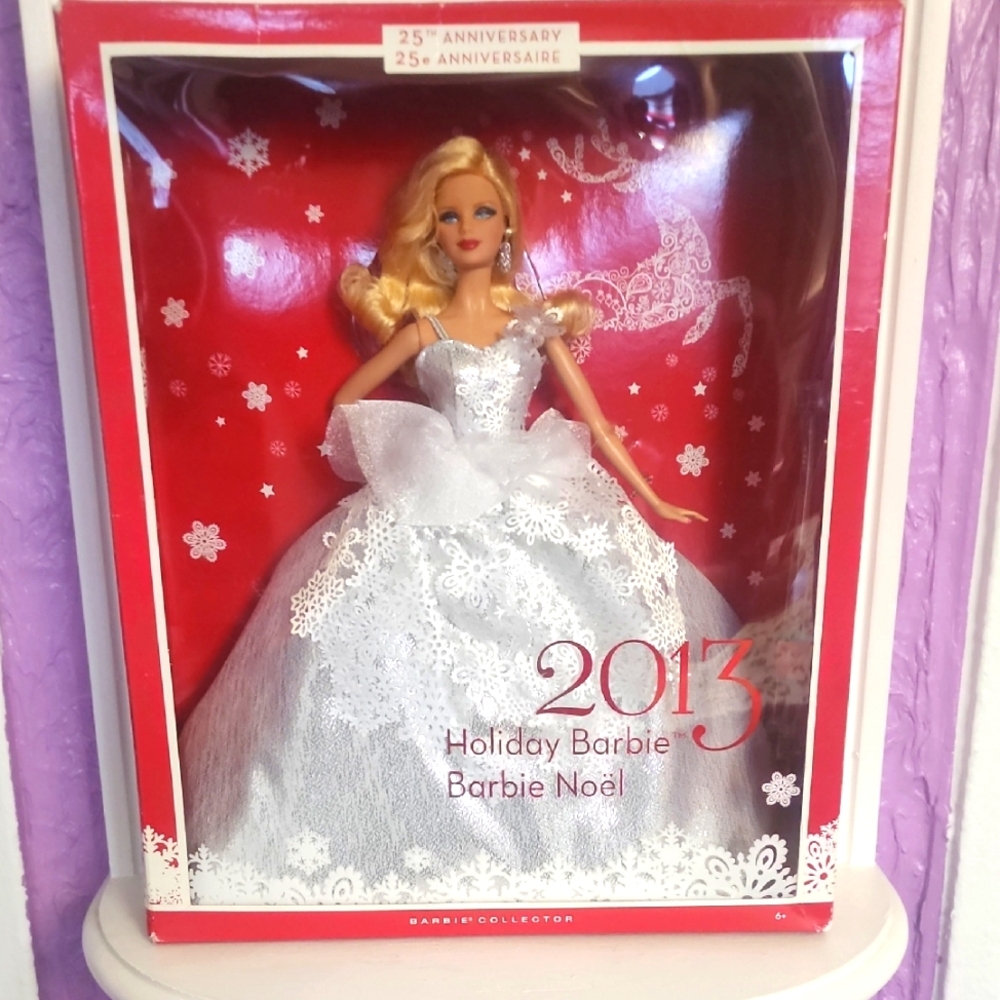 2013 Barbie Holiday doll X8271 Collector 25th Limited Christmas From USA